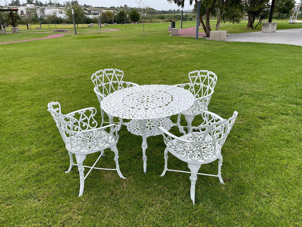 The Craftsmanship Behind Handmade Cast Aluminum Patio Dining Furniture
