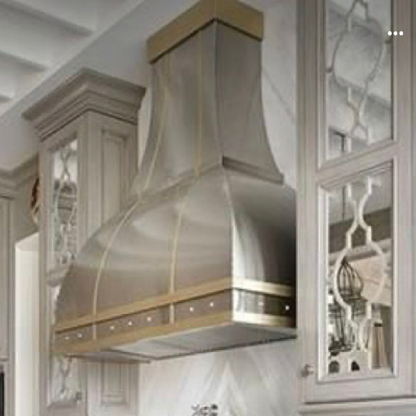 Wall Mount Zinc Vent Hood with Brass Straps